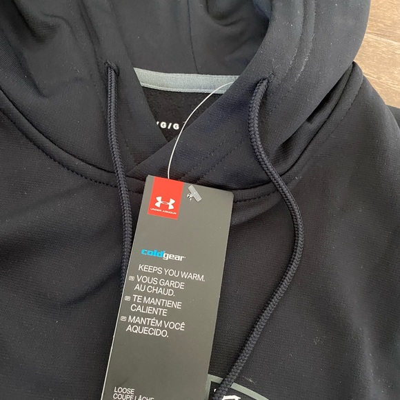 Men’s Under Armour Black Athletic Sweatshirt - Picture 3 of 4